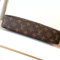 Cheap Louis Vuitton AAA Man Wallets #1359525 Replica Wholesale [$85.00 USD] [ITEM#1359525] on Replica Louis Vuitton AAA Man Wallets