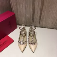Cheap Valentino Sandal For Women #1362259 Replica Wholesale [$92.00 USD] [ITEM#1362259] on Replica Valentino Sandal