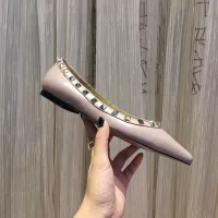 Cheap Valentino Flat Shoes For Women #1362292 Replica Wholesale [$92.00 USD] [ITEM#1362292] on Replica Valentino Flat Shoes