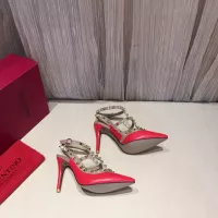 Cheap Valentino Sandal For Women #1362332 Replica Wholesale [$92.00 USD] [ITEM#1362332] on Replica Valentino Sandal