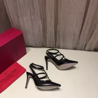 Cheap Valentino Sandal For Women #1362334 Replica Wholesale [$92.00 USD] [ITEM#1362334] on Replica Valentino Sandal