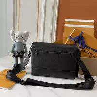 Cheap Louis Vuitton AAA Man Messenger Bags #1363244 Replica Wholesale [$72.00 USD] [ITEM#1363244] on Replica Louis Vuitton AAA Man Messenger Bags