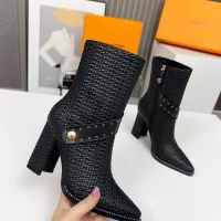 Cheap Louis Vuitton Boots For Women #1363300 Replica Wholesale [$112.00 USD] [ITEM#1363300] on Replica Louis Vuitton Boots