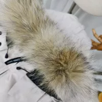 Cheap Canada Goose Down Feather Coat Long Sleeved For Women #1363621 Replica Wholesale [$160.00 USD] [ITEM#1363621] on Replica Canada Goose Down Feather Coat