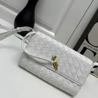 Cheap Bottega Veneta BV AAA Quality Messenger Bags For Women #1363632 Replica Wholesale [$88.00 USD] [ITEM#1363632] on Replica Bottega Veneta BV AAA Quality Messenger Bags