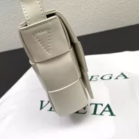 Cheap Bottega Veneta BV AAA Quality Messenger Bags For Women #1363637 Replica Wholesale [$96.00 USD] [ITEM#1363637] on Replica Bottega Veneta BV AAA Quality Messenger Bags