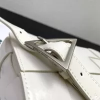 Cheap Bottega Veneta BV AAA Quality Messenger Bags For Women #1363637 Replica Wholesale [$96.00 USD] [ITEM#1363637] on Replica Bottega Veneta BV AAA Quality Messenger Bags