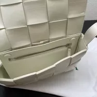 Cheap Bottega Veneta BV AAA Quality Messenger Bags For Women #1363637 Replica Wholesale [$96.00 USD] [ITEM#1363637] on Replica Bottega Veneta BV AAA Quality Messenger Bags
