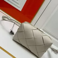 Cheap Bottega Veneta BV AAA Quality Messenger Bags For Women #1363642 Replica Wholesale [$96.00 USD] [ITEM#1363642] on Replica Bottega Veneta BV AAA Quality Messenger Bags