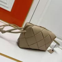Cheap Bottega Veneta BV AAA Quality Messenger Bags For Women #1363643 Replica Wholesale [$96.00 USD] [ITEM#1363643] on Replica Bottega Veneta BV AAA Quality Messenger Bags