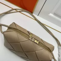 Cheap Bottega Veneta BV AAA Quality Messenger Bags For Women #1363643 Replica Wholesale [$96.00 USD] [ITEM#1363643] on Replica Bottega Veneta BV AAA Quality Messenger Bags