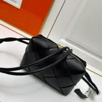 Cheap Bottega Veneta BV AAA Quality Messenger Bags For Women #1363645 Replica Wholesale [$96.00 USD] [ITEM#1363645] on Replica Bottega Veneta BV AAA Quality Messenger Bags