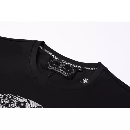 Cheap Philipp Plein PP T-Shirts Short Sleeved For Men #1363721 Replica Wholesale [$27.00 USD] [ITEM#1363721] on Replica Philipp Plein PP T-Shirts