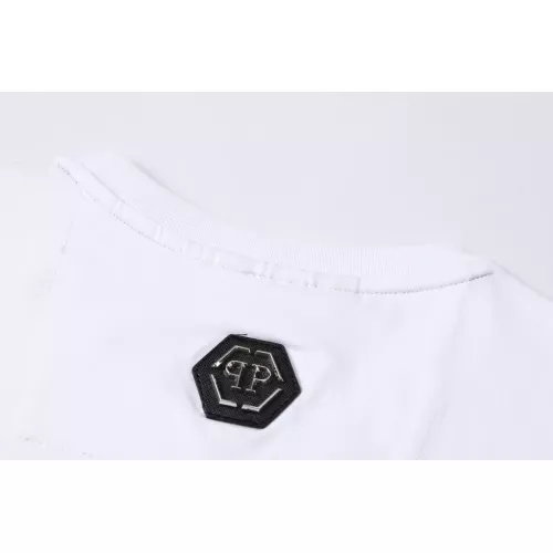 Cheap Philipp Plein PP T-Shirts Short Sleeved For Men #1363722 Replica Wholesale [$27.00 USD] [ITEM#1363722] on Replica Philipp Plein PP T-Shirts