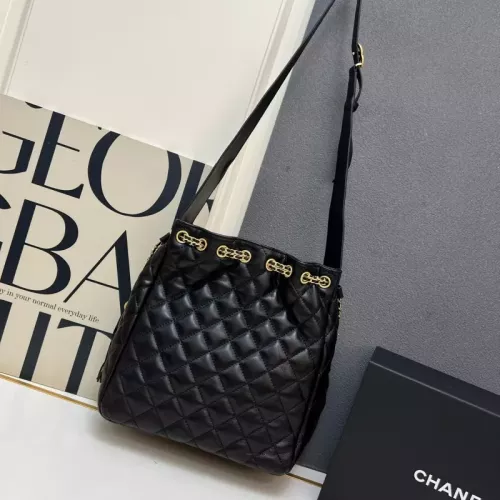 Chanel AAA Quality Messenger Bags For Women #1363844