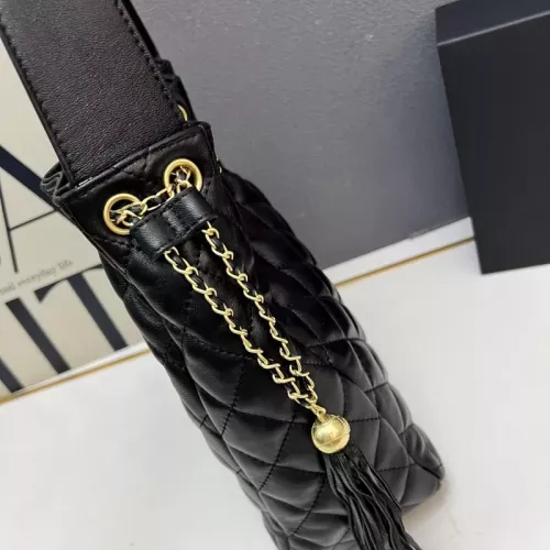 Cheap Chanel AAA Quality Messenger Bags For Women #1363844 Replica Wholesale [$98.00 USD] [ITEM#1363844] on Replica Chanel AAA Quality Messenger Bags