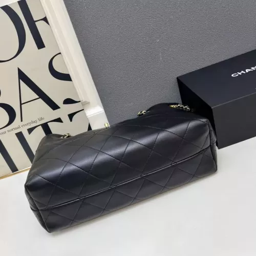 Cheap Chanel AAA Quality Shoulder Bags For Women #1363885 Replica Wholesale [$96.00 USD] [ITEM#1363885] on Replica Chanel AAA Quality Shoulder Bags