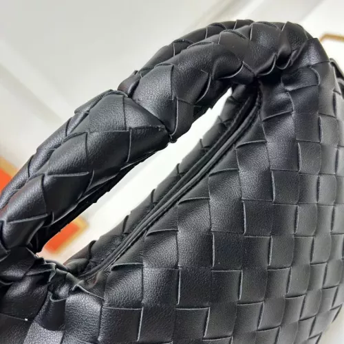 Cheap Bottega Veneta BV AAA Quality Handbags For Women #1363906 Replica Wholesale [$98.00 USD] [ITEM#1363906] on Replica Bottega Veneta BV AAA Quality Handbags