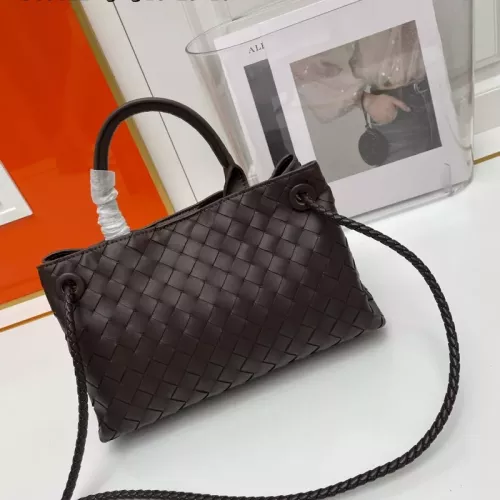 Cheap Bottega Veneta BV AAA Quality Handbags For Women #1363918 Replica Wholesale [$98.00 USD] [ITEM#1363918] on Replica Bottega Veneta BV AAA Quality Handbags