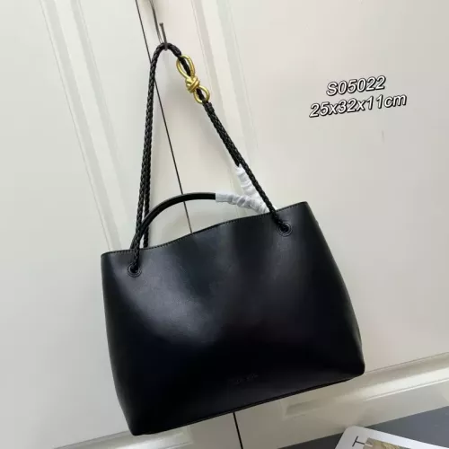 Cheap Bottega Veneta BV AAA Quality Handbags For Women #1363927 Replica Wholesale [$102.00 USD] [ITEM#1363927] on Replica Bottega Veneta BV AAA Quality Handbags