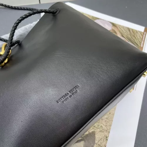 Cheap Bottega Veneta BV AAA Quality Handbags For Women #1363927 Replica Wholesale [$102.00 USD] [ITEM#1363927] on Replica Bottega Veneta BV AAA Quality Handbags
