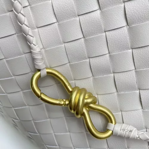 Cheap Bottega Veneta BV AAA Quality Handbags For Women #1363959 Replica Wholesale [$108.00 USD] [ITEM#1363959] on Replica Bottega Veneta BV AAA Quality Handbags
