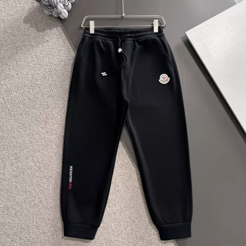Moncler Pants For Men #1364086