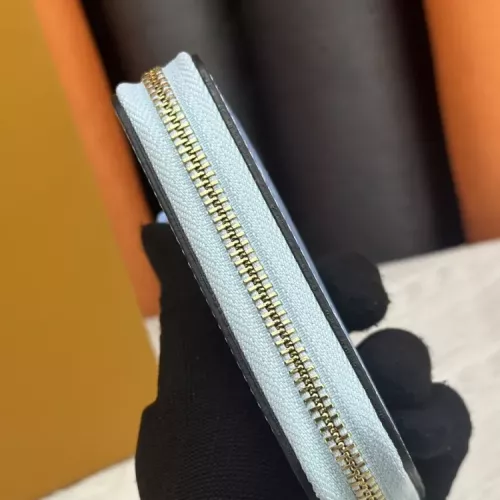 Cheap Louis Vuitton LV Wallets #1364218 Replica Wholesale [$34.00 USD] [ITEM#1364218] on Replica Louis Vuitton LV Wallets