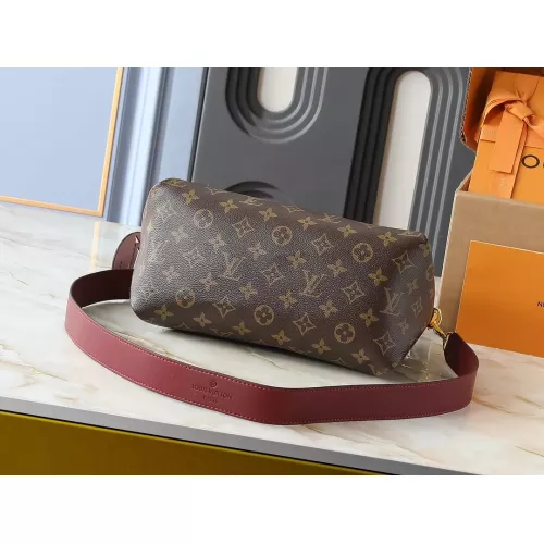 Cheap Louis Vuitton Messenger Bags #1364239 Replica Wholesale [$60.00 USD] [ITEM#1364239] on Replica Louis Vuitton Messenger Bags