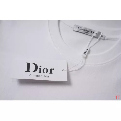 Cheap Christian Dior T-Shirts Short Sleeved For Unisex #1365076 Replica Wholesale [$32.00 USD] [ITEM#1365076] on Replica Christian Dior T-Shirts