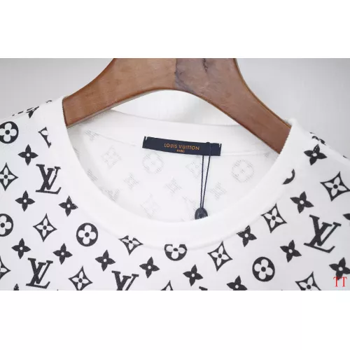 Cheap Louis Vuitton LV Hoodies Long Sleeved For Men #1365196 Replica Wholesale [$40.00 USD] [ITEM#1365196] on Replica Louis Vuitton LV Hoodies