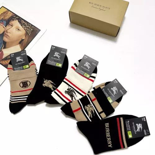 Cheap Burberry Socks #1365553 Replica Wholesale [$27.00 USD] [ITEM#1365553] on Replica Burberry Socks