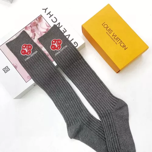 Cheap Louis Vuitton LV Socks #1365558 Replica Wholesale [$29.00 USD] [ITEM#1365558] on Replica Louis Vuitton LV Socks