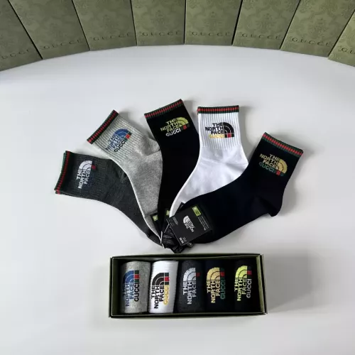 Cheap Gucci Socks #1365611 Replica Wholesale [$27.00 USD] [ITEM#1365611] on Replica Gucci Socks