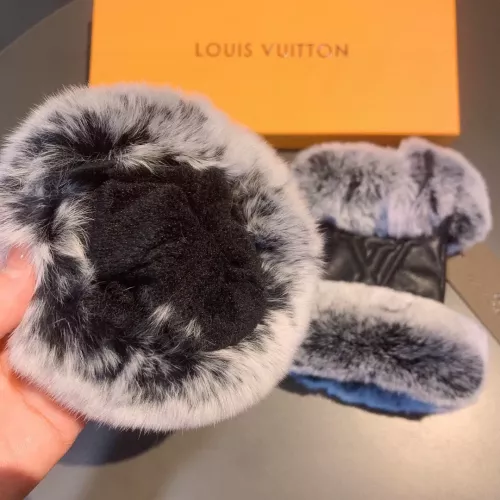 Cheap Louis Vuitton LV Gloves For Women #1365778 Replica Wholesale [$39.00 USD] [ITEM#1365778] on Replica Louis Vuitton LV Gloves