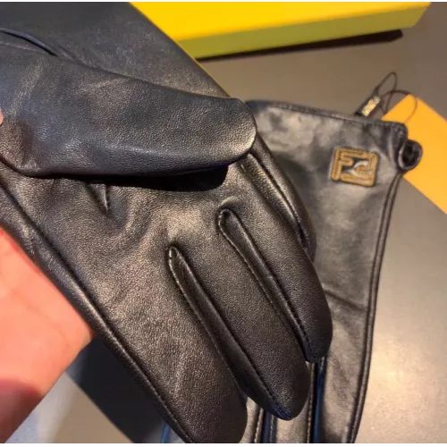 Cheap Fendi Gloves For Women #1365783 Replica Wholesale [$36.00 USD] [ITEM#1365783] on Replica Fendi Gloves