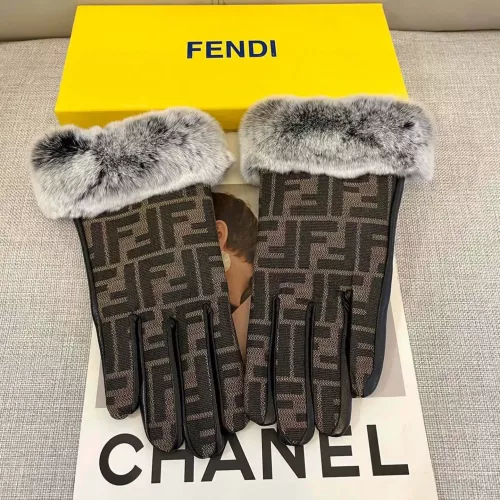 Fendi Gloves #1365848