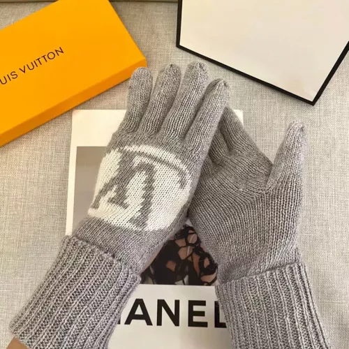 Cheap Louis Vuitton LV Gloves #1365870 Replica Wholesale [$45.00 USD] [ITEM#1365870] on Replica Louis Vuitton LV Gloves