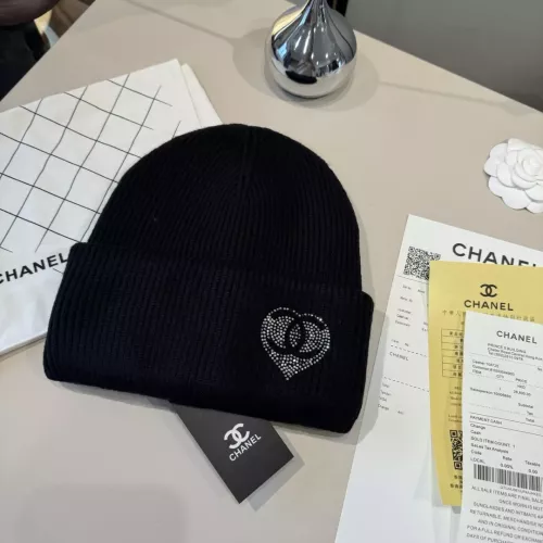 Chanel Caps #1366001