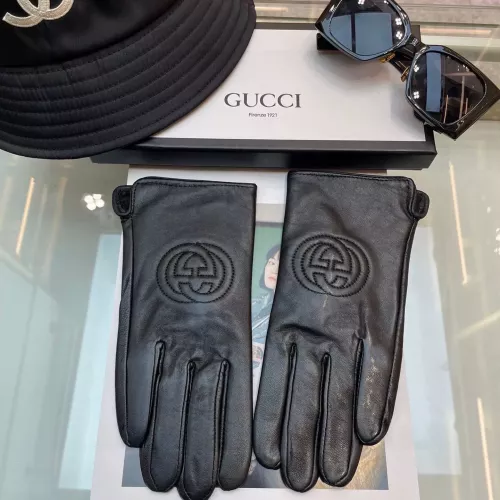 Gucci Gloves For Women #1366429