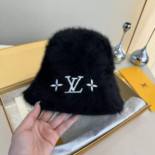 Louis Vuitton LV Caps #1366447