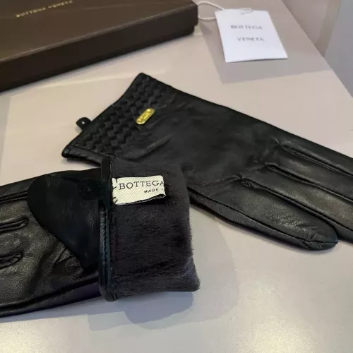 Cheap Bottega Veneta BV Gloves For Women #1366457 Replica Wholesale [$56.00 USD] [ITEM#1366457] on Replica Bottega Veneta BV Gloves
