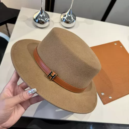 Hermes Caps #1366485