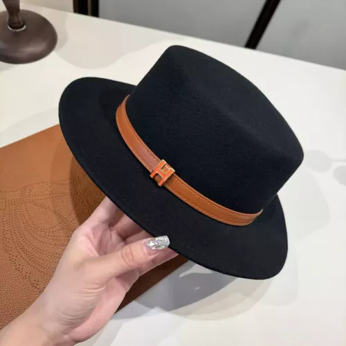 Hermes Caps #1366486