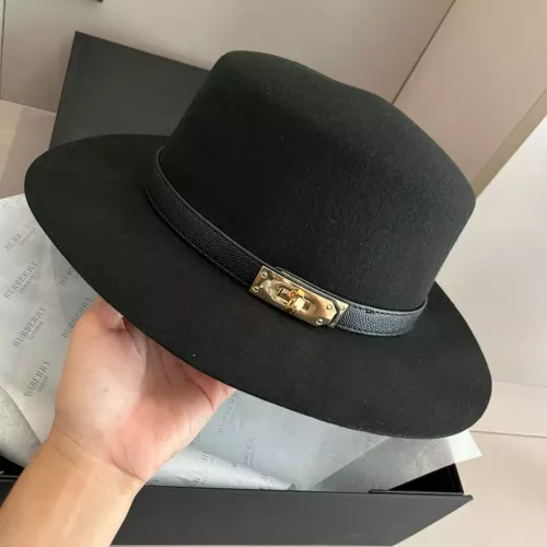 Hermes Caps #1366488