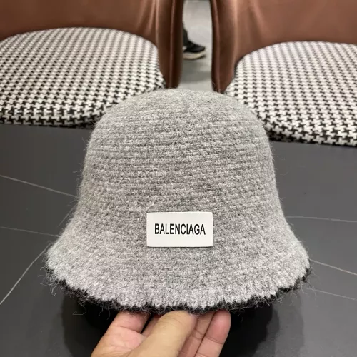 Balenciaga Caps #1366552