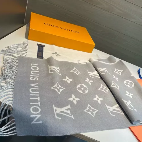 Louis Vuitton Scarf #1366583