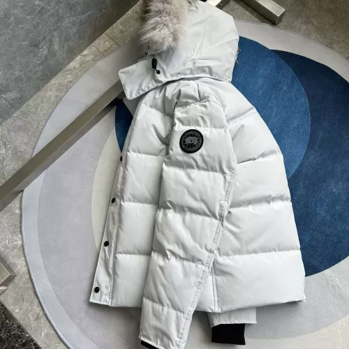 Cheap Canada Goose Down Feather Coat Long Sleeved For Men #1366612 Replica Wholesale [$160.00 USD] [ITEM#1366612] on Replica Canada Goose Down Feather Coat