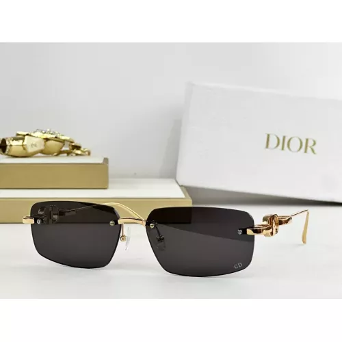 Christian Dior AAA Quality Sunglasses #1366702