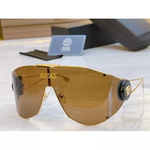 Cheap Versace AAA Quality Sunglasses #1366799 Replica Wholesale [$64.00 USD] [ITEM#1366799] on Replica Versace AAA Quality Sunglasses